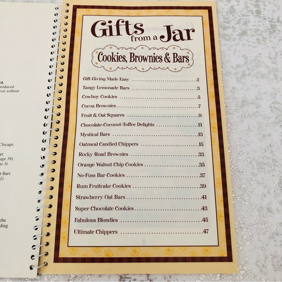 $10 Set of 3 Gifts From A Jar Spiral Booklets - Picture 5 of 10